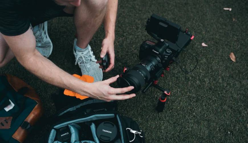 色彩心理学×动态美学，东洲区产品视频拍摄公司唤醒感官冲击力